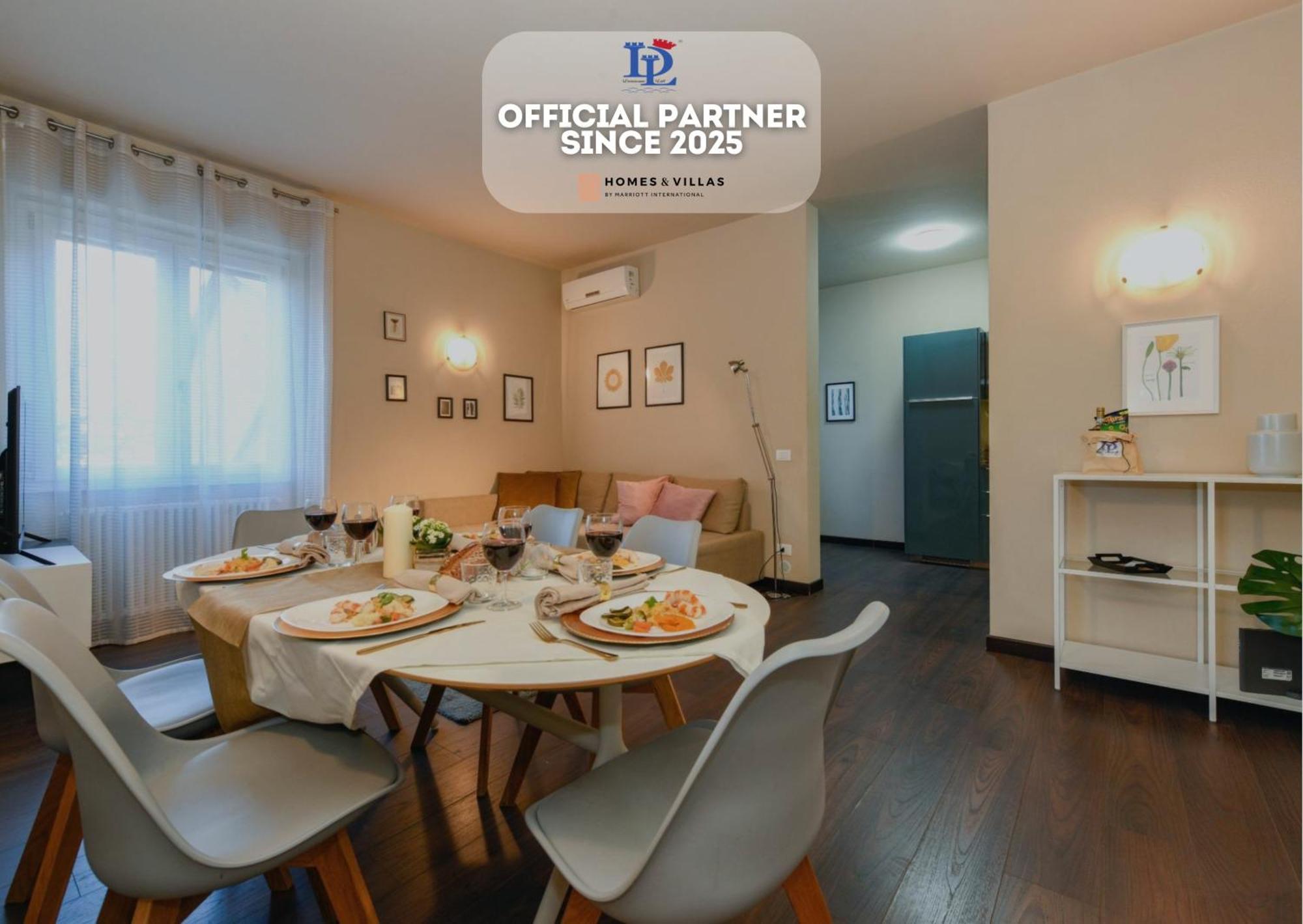Desenzanoloft Official Partner Marriott Homes & - A Casa Di Sara Family With Private Parking Desenzano del Garda